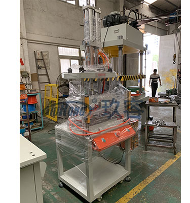 菠萝福利导航缸机械设备